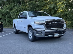 2025 Ram 1500 BIG HORN CREW CAB 4X4 5'7 BOX Pickup