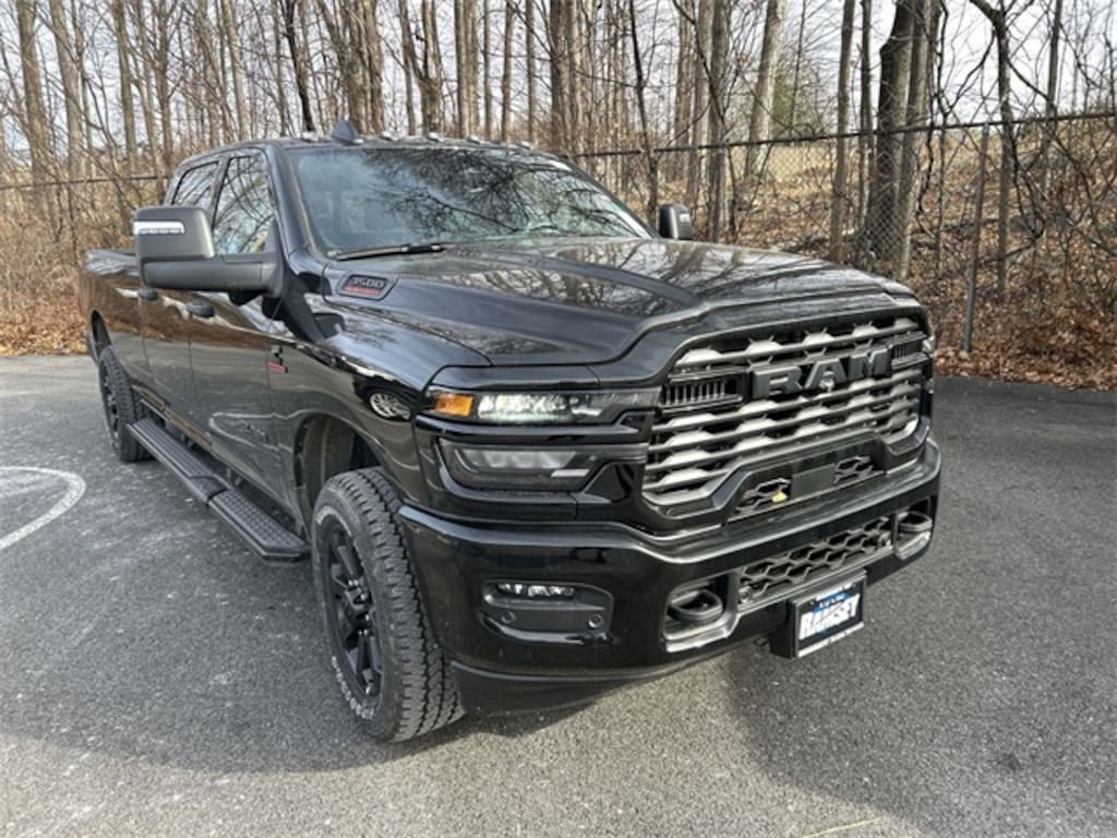 New 2026 Ram 3500 BIG HORN CREW CAB 4X4 8' BOX Pickup