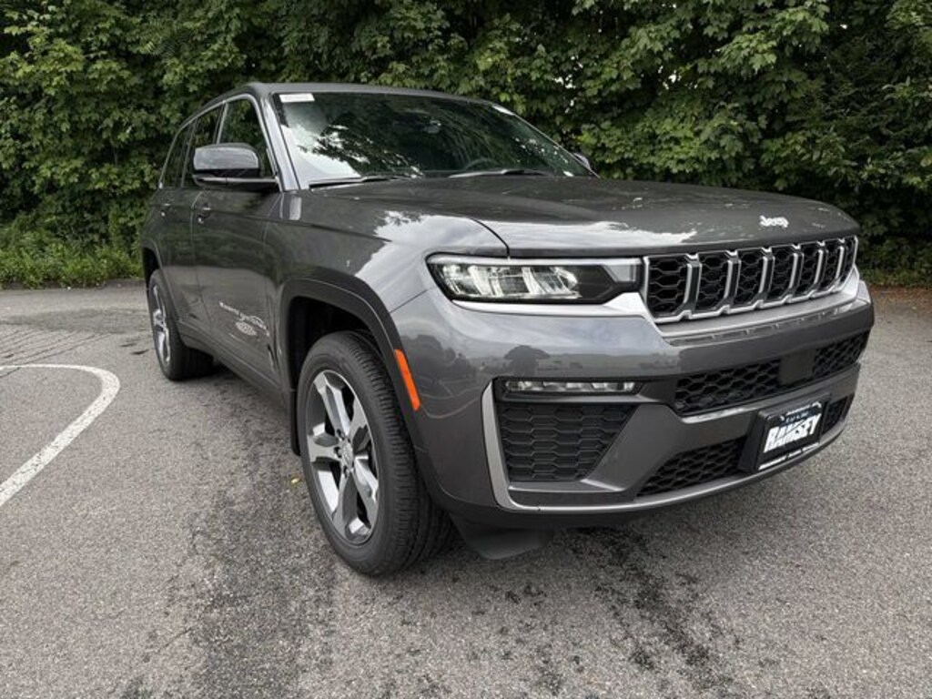 New 2026 Jeep Grand Cherokee LIMITED 4X4 Sport Utility