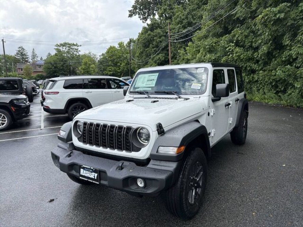 New 2026 Jeep Wrangler 4-DOOR SPORT S Sport Utility