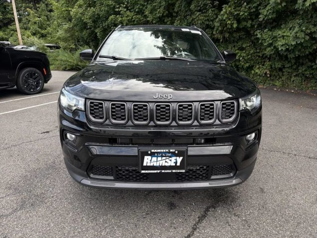 New 2026 Jeep Compass LIMITED ALTITUDE 4X4 Sport Utility