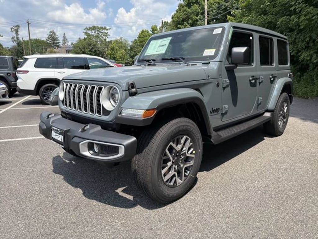 New 2026 Jeep Wrangler 4-DOOR SAHARA Sport Utility
