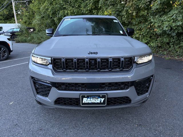 New 2027 Jeep Grand Cherokee L L LIMITED RESERVE 4X4 Sport Utility