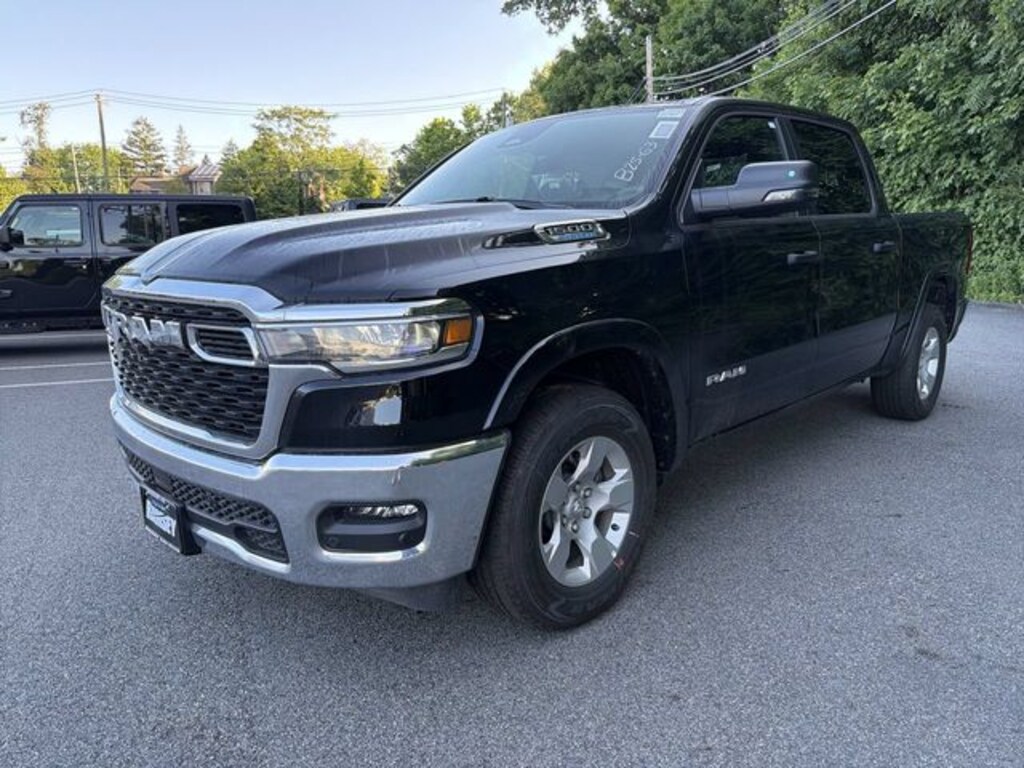 New 2026 Ram 1500 BIG HORN CREW CAB 4X4 5'7 BOX Pickup