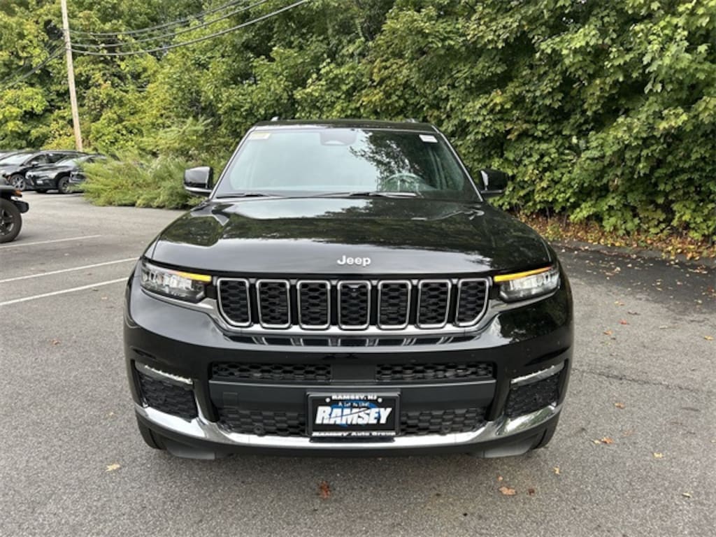 New 2025 Jeep Grand Cherokee L L LIMITED 4X4 Sport Utility