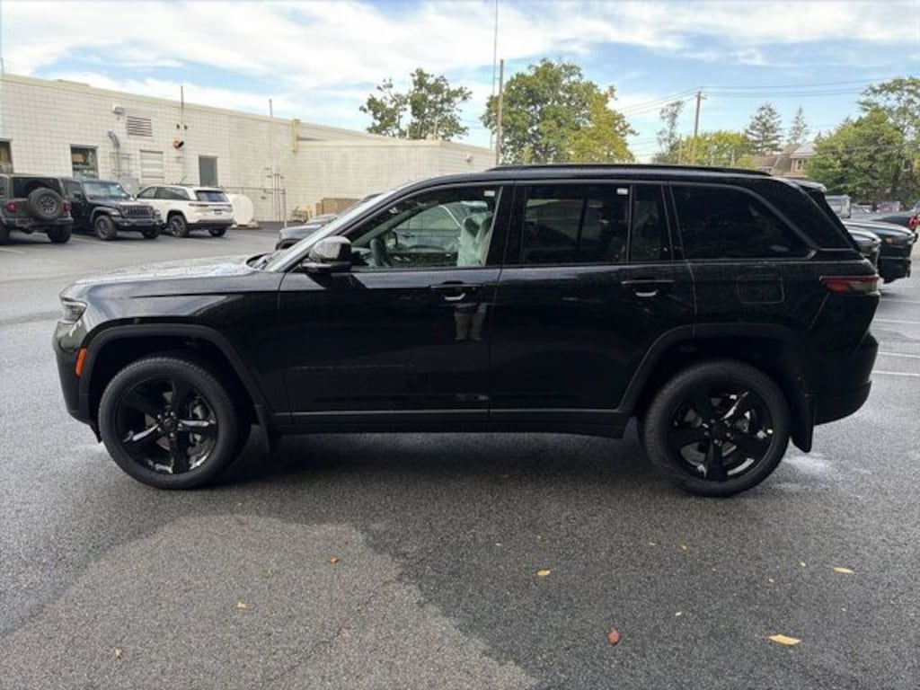 New 2027 Jeep Grand Cherokee Limited Sport Utility