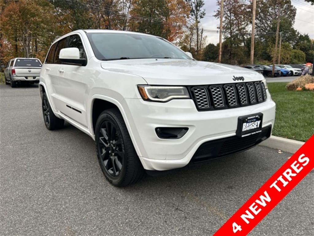 Certified 2021 Jeep Grand Cherokee Laredo SUV