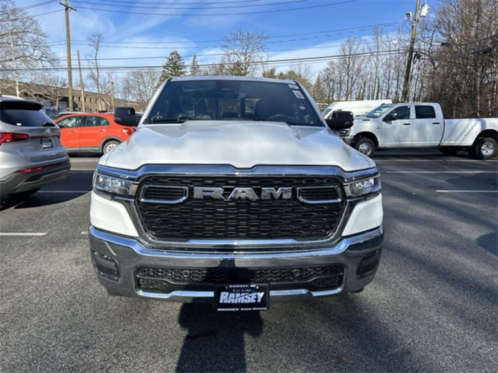 New 2026 Ram 1500 BIG HORN CREW CAB 4X4 5'7 BOX Pickup