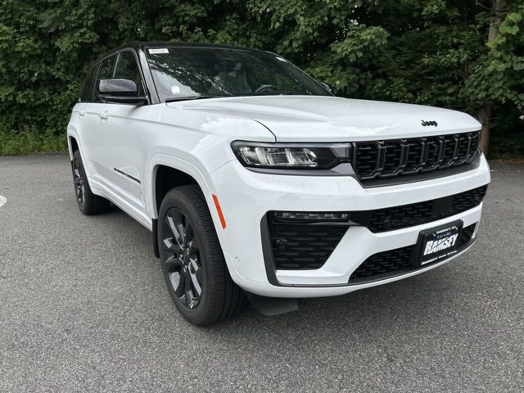 New 2026 Jeep Grand Cherokee LIMITED RESERVE 4X4 Sport Utility
