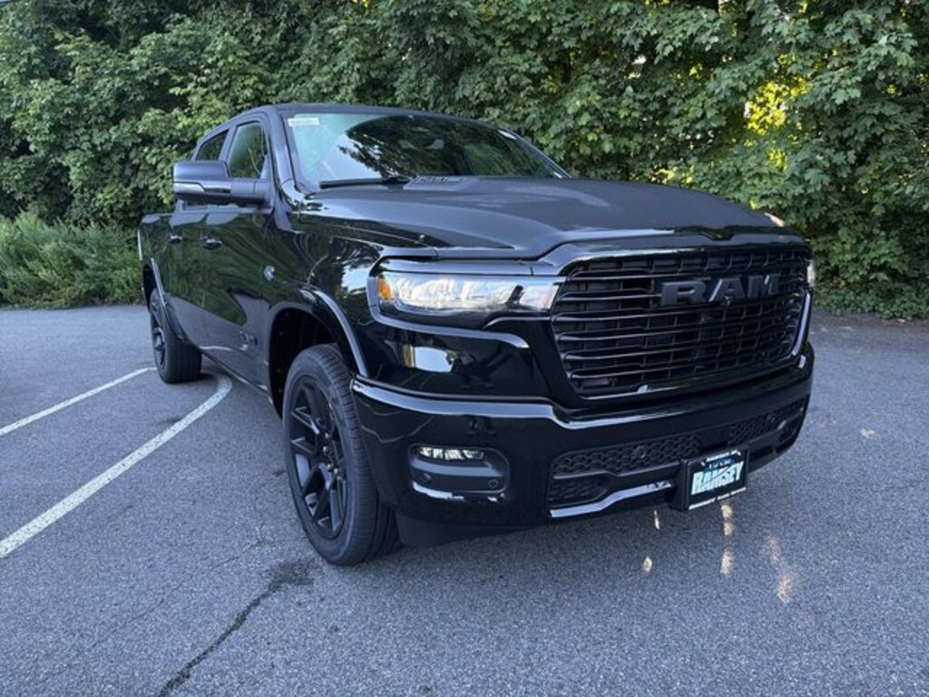New 2027 Ram 1500 LARAMIE CREW CAB 4X4 5'7 BOX Pickup