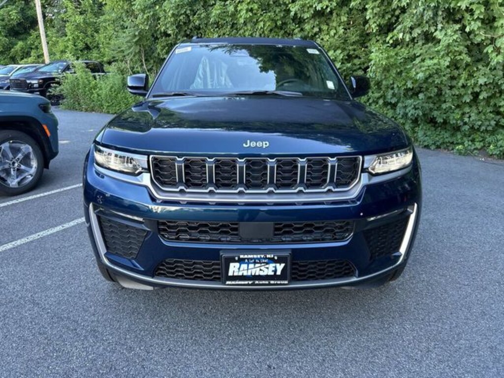 New 2026 Jeep Grand Cherokee L L LIMITED 4X4 Sport Utility