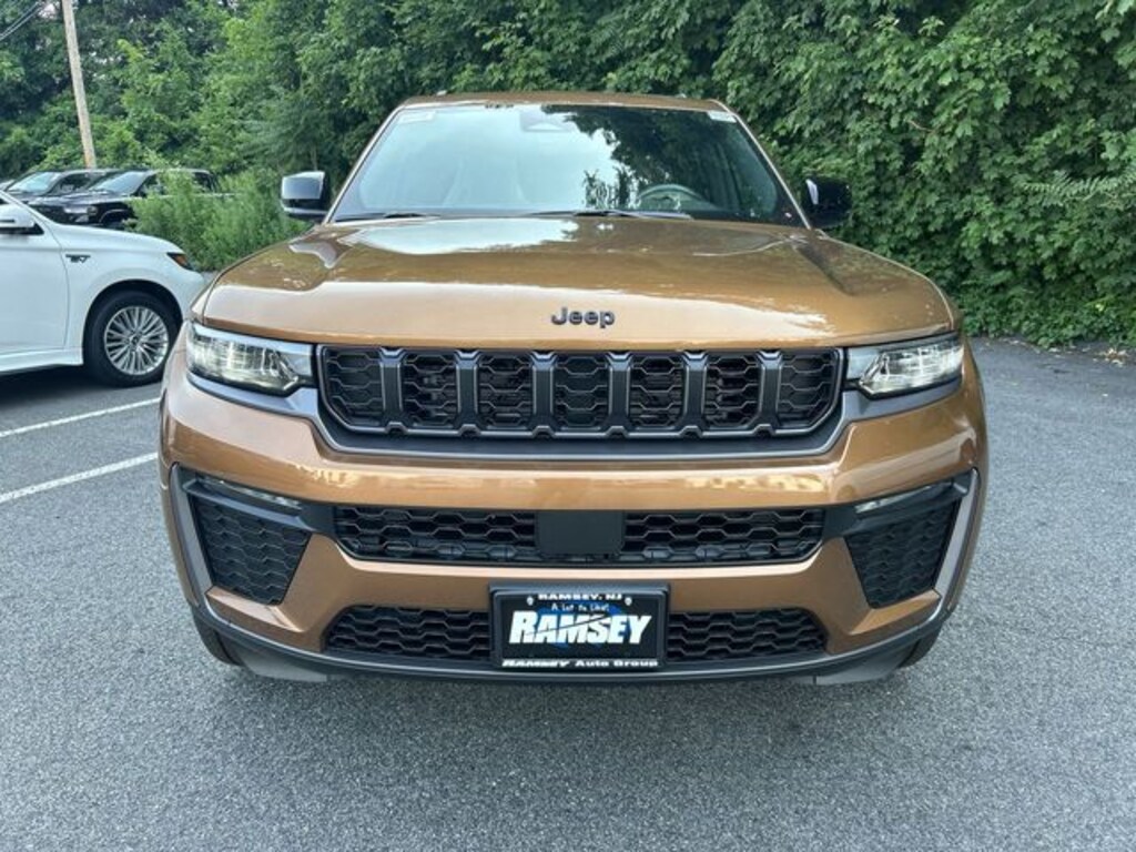 New 2026 Jeep Grand Cherokee L L LIMITED 4X4 Sport Utility