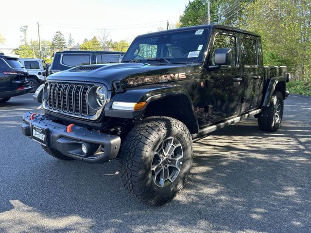 New 2026 Jeep Gladiator MOJAVE X 4X4 Pickup