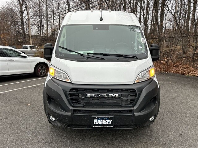 2026 Ram ProMaster 3500 Cargo Van photo 3
