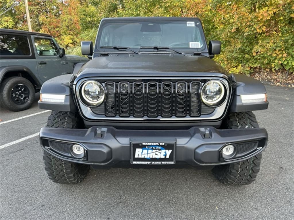 New 2026 Jeep Wrangler 4-DOOR WILLYS Sport Utility