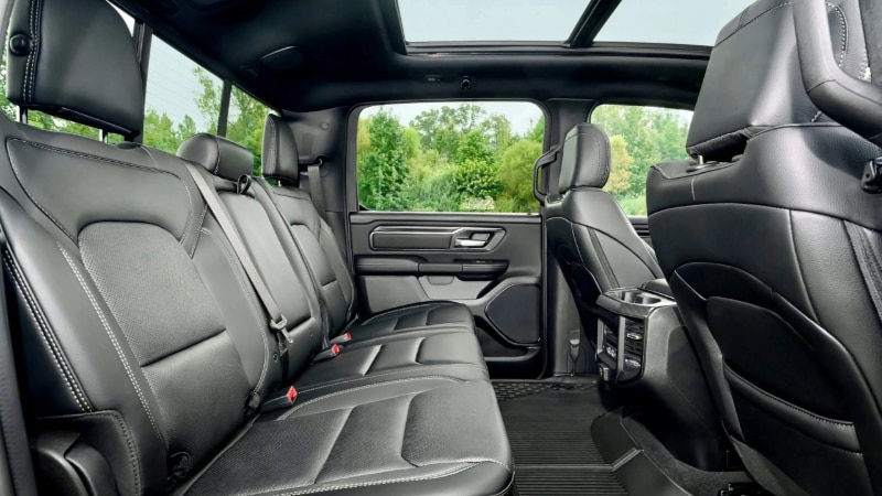 2500 Ram 1500 Interior seating