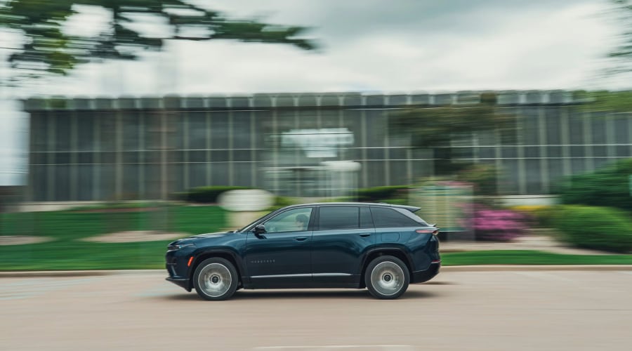 2026 Jeep Wagoneer S Performance