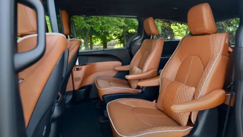 2025 Chrysler Pacifica Interior Seating