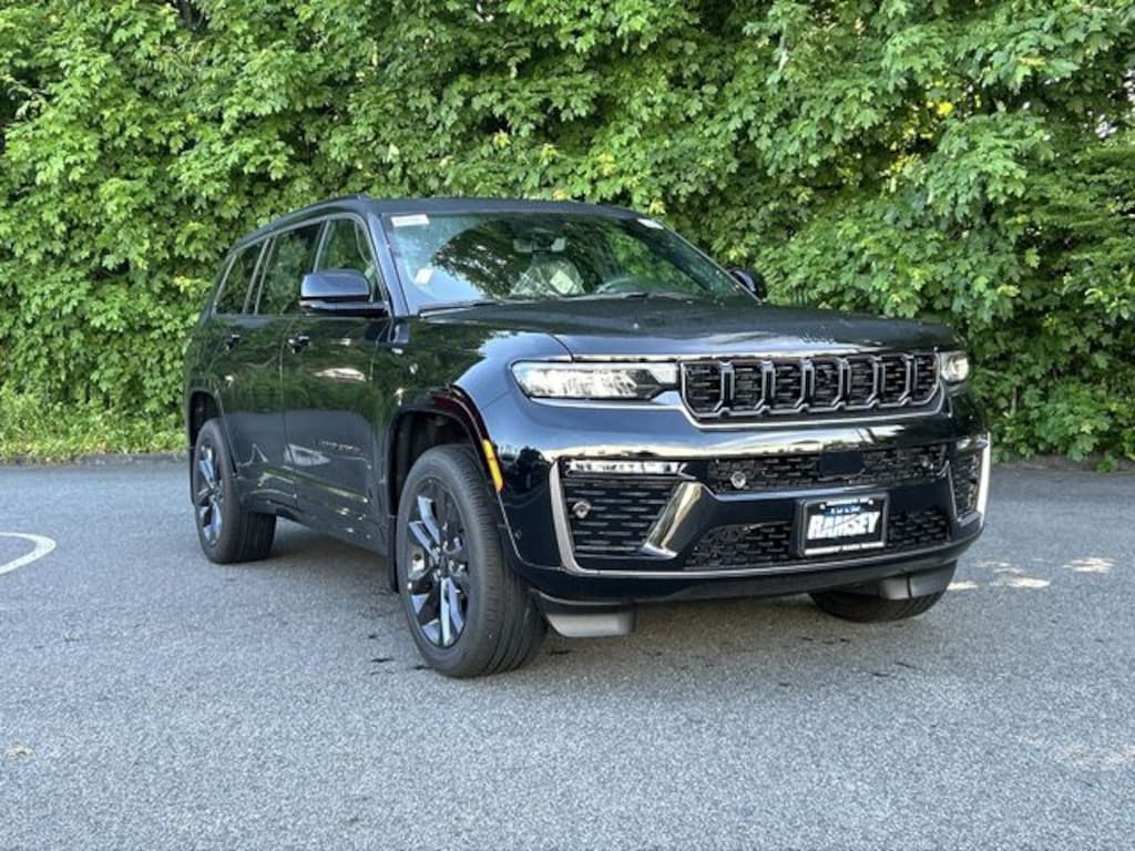 New 2026 Jeep Grand Cherokee L L LIMITED RESERVE 4X4 Sport Utility