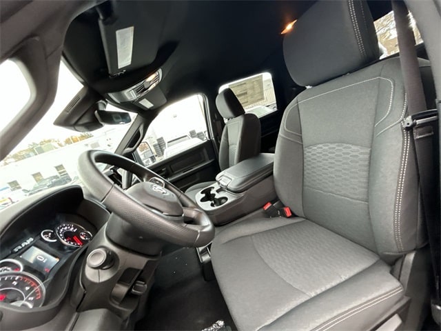2025 RAM 2500 Tradesman - Photo 11