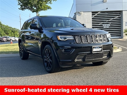 2020 Jeep Grand Cherokee Laredo SUV