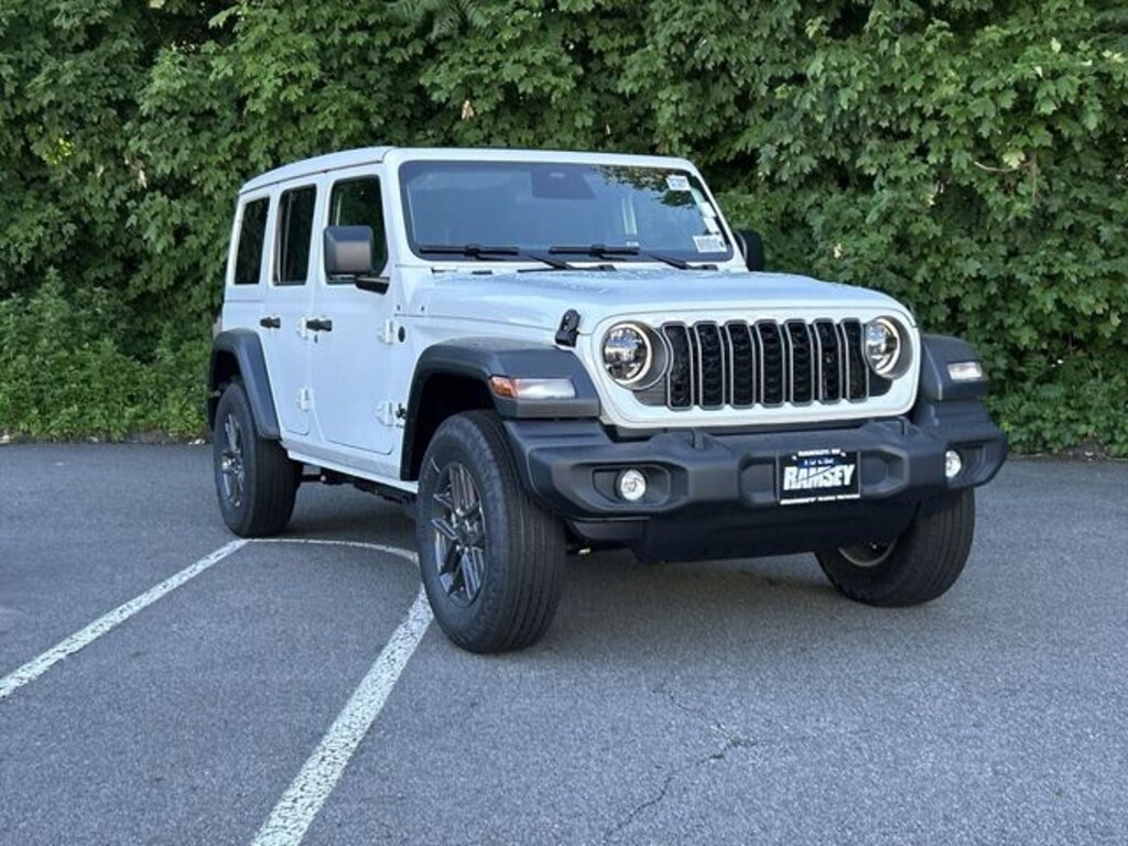New 2026 Jeep Wrangler 4-DOOR SPORT S Sport Utility