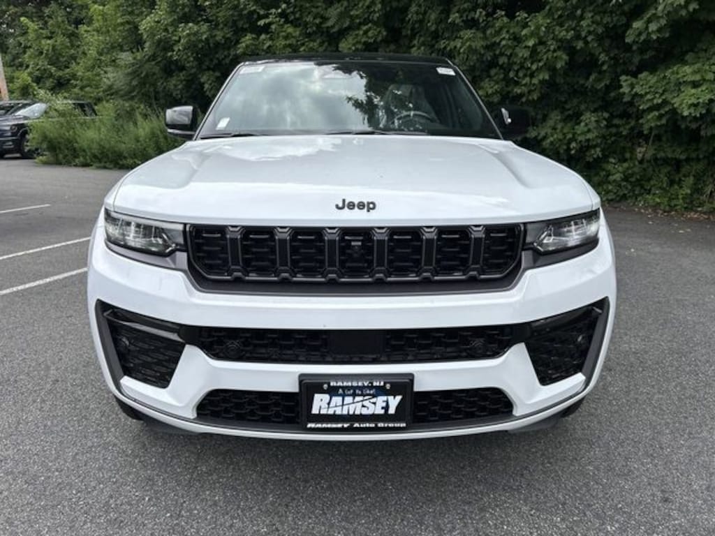 New 2026 Jeep Grand Cherokee LIMITED RESERVE 4X4 Sport Utility