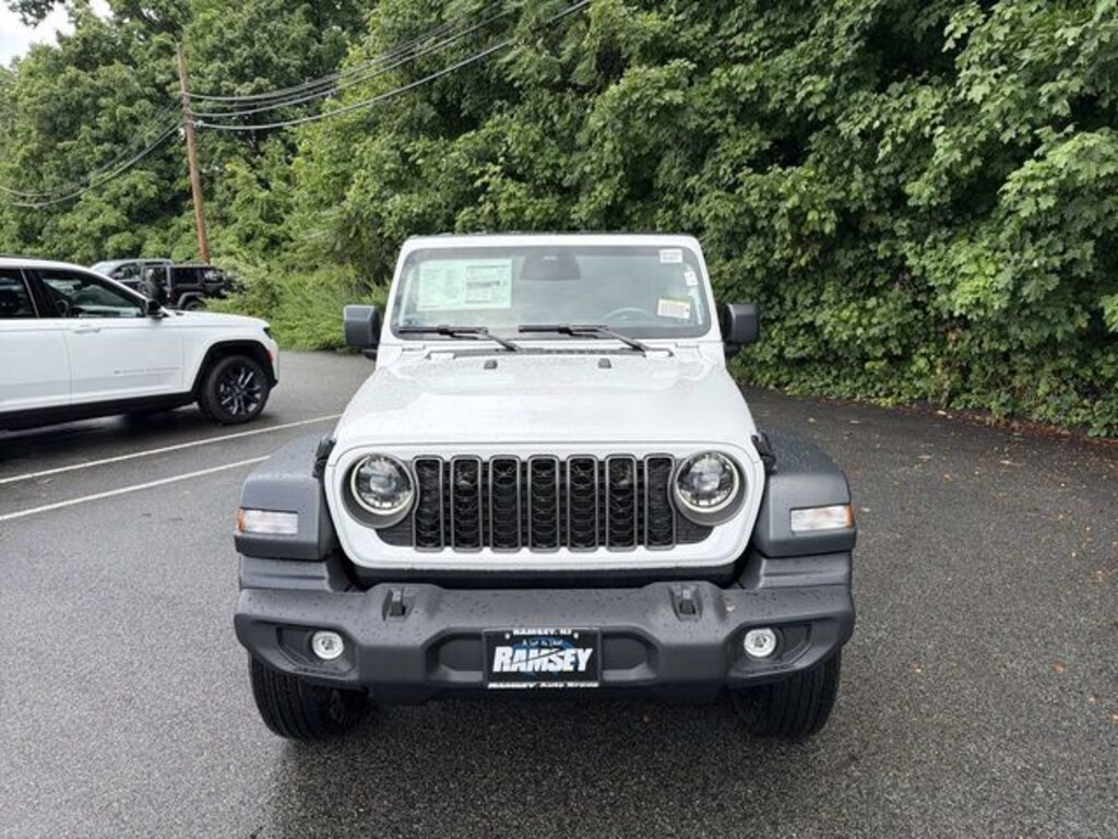 New 2026 Jeep Wrangler 4-DOOR SPORT S Sport Utility