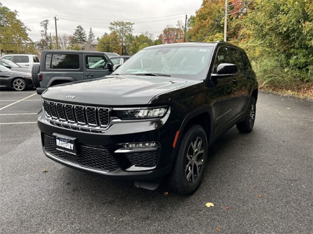 New 2025 Jeep Grand Cherokee LIMITED 4X4 Sport Utility