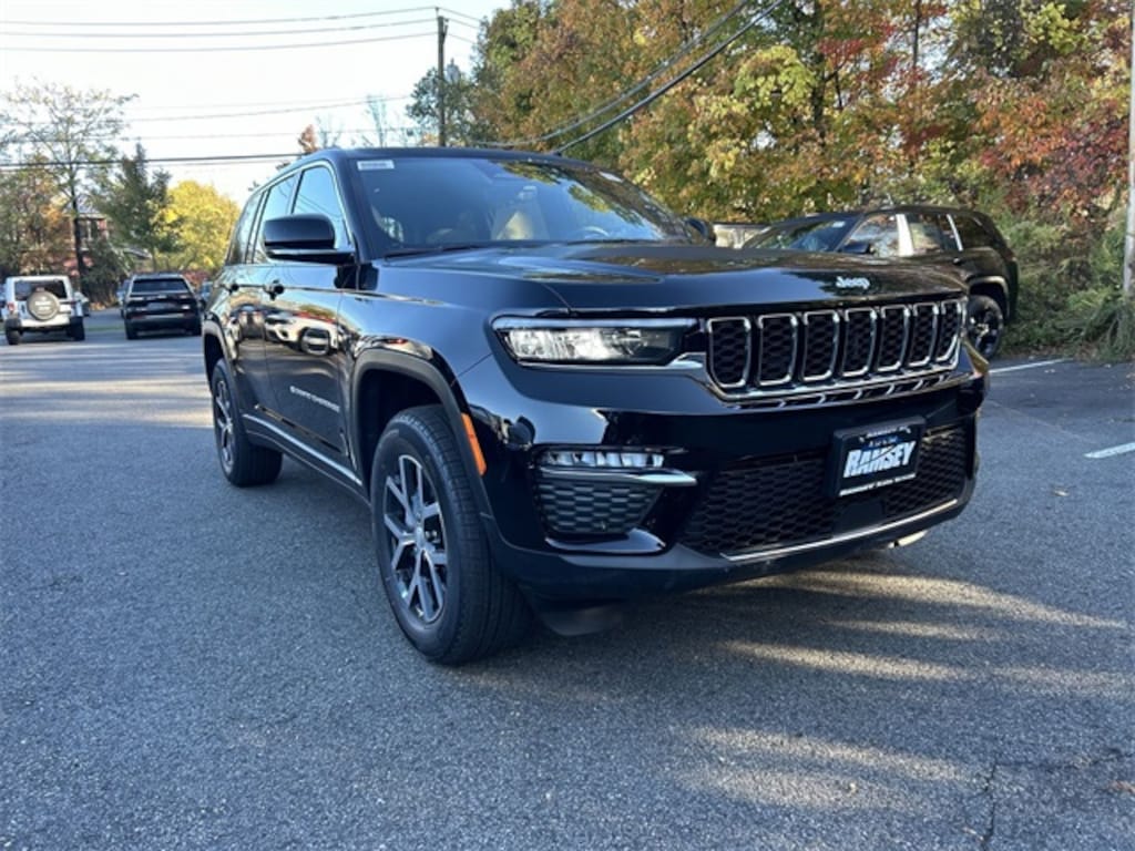 New 2025 Jeep Grand Cherokee LIMITED 4X4 Sport Utility