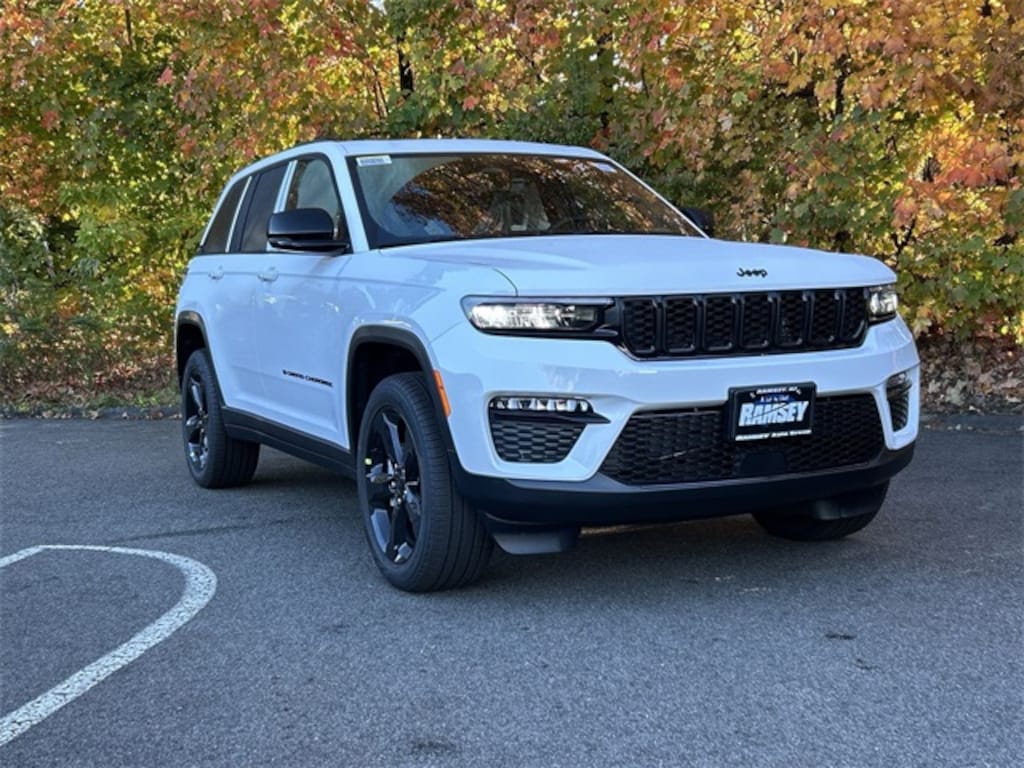 New 2025 Jeep Grand Cherokee LIMITED 4X4 Sport Utility