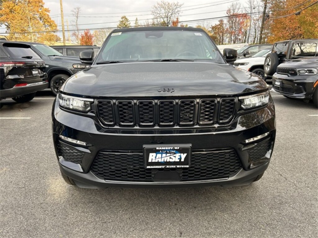 New 2025 Jeep Grand Cherokee LIMITED 4X4 Sport Utility