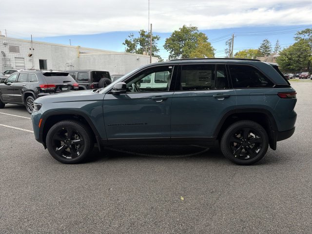 New 2027 Jeep Grand Cherokee LIMITED 4X4 Sport Utility