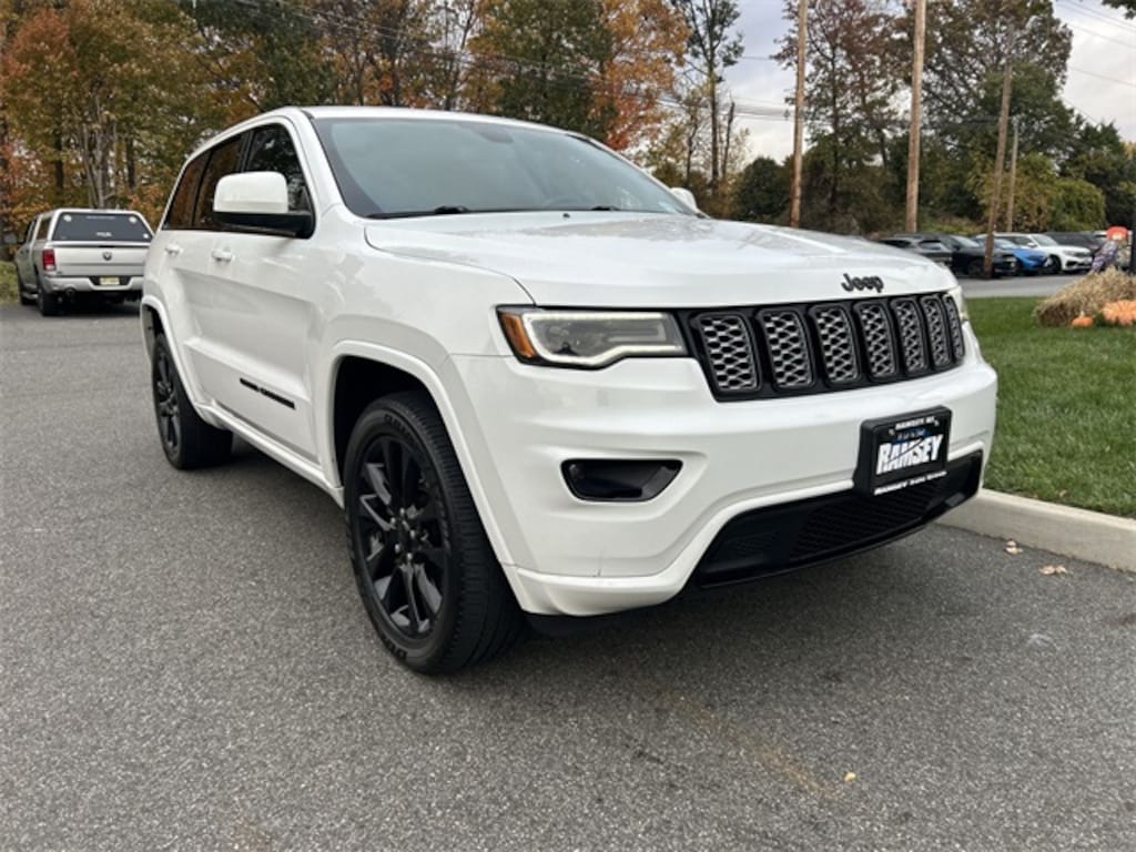 Certified 2021 Jeep Grand Cherokee Laredo SUV