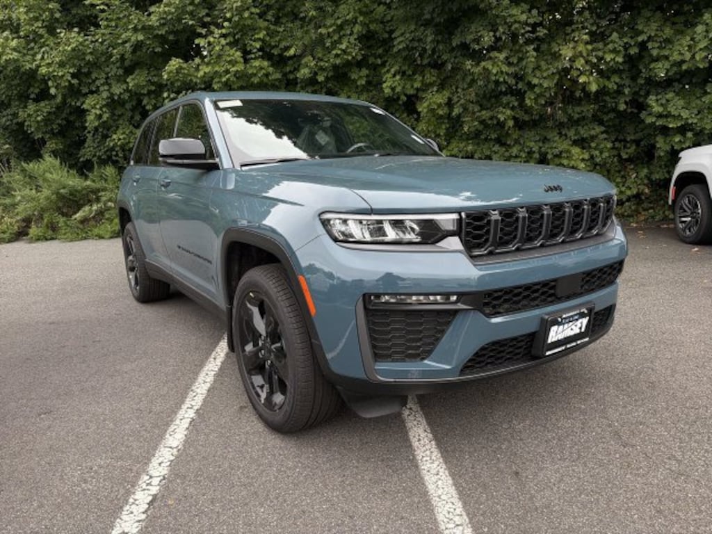 New 2027 Jeep Grand Cherokee LIMITED 4X4 Sport Utility
