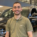Staff member Mike Canfora from ID_347977