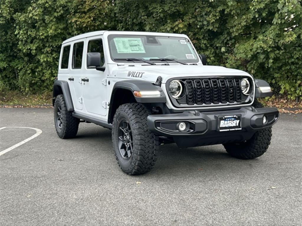 New 2025 Jeep Wrangler 4-DOOR WILLYS Sport Utility