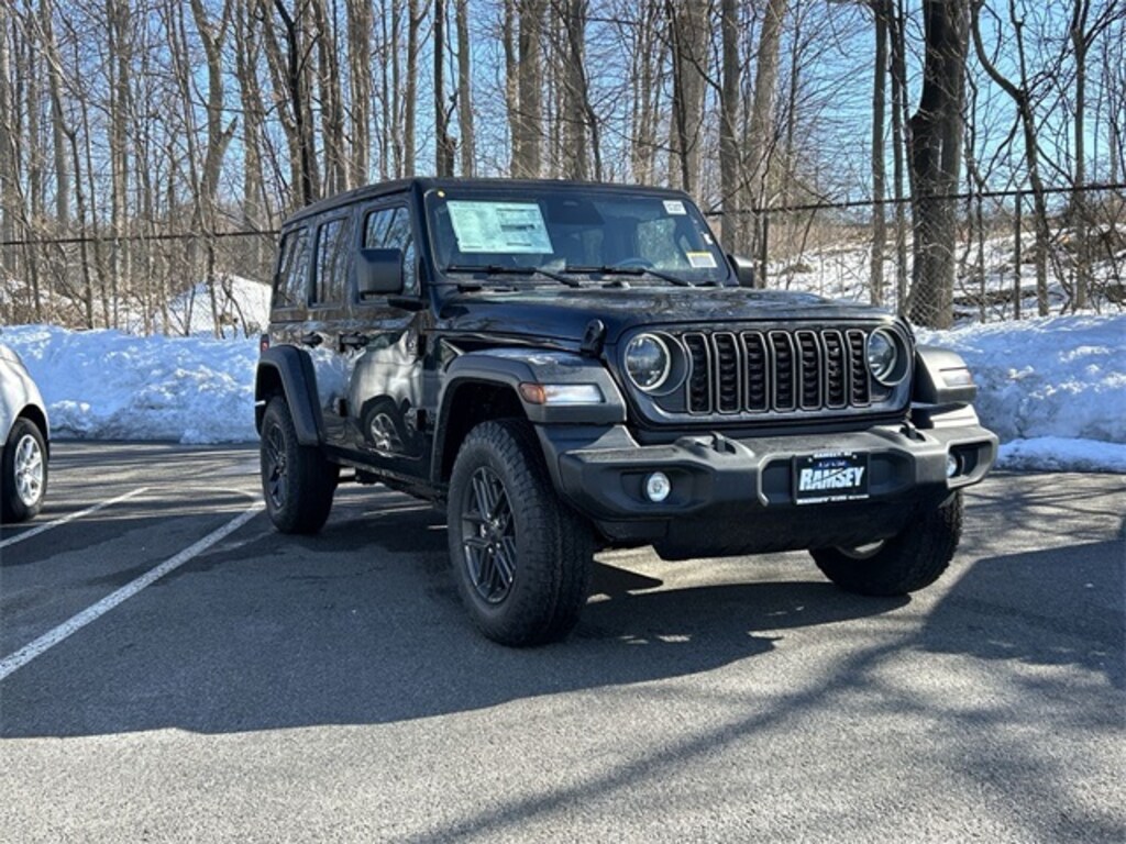 New 2026 Jeep Wrangler 4-DOOR SPORT S Sport Utility