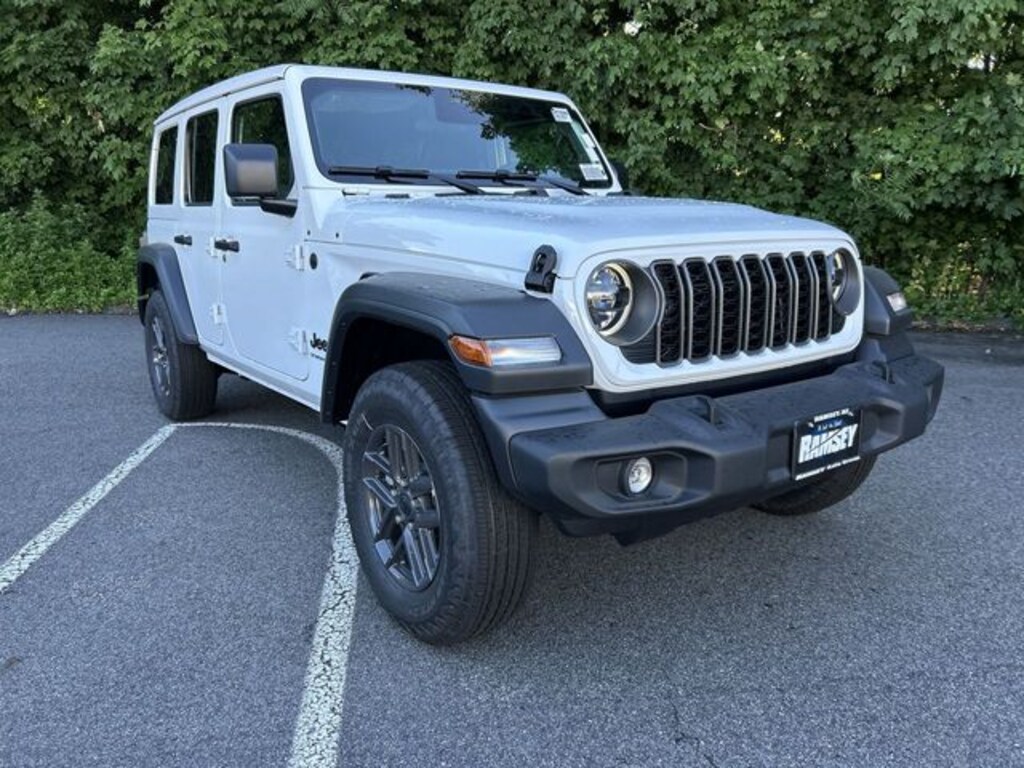 New 2026 Jeep Wrangler 4-DOOR SPORT S Sport Utility