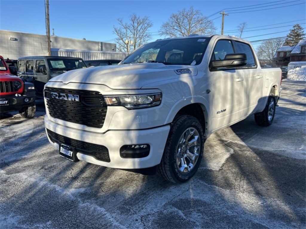 New 2026 Ram 1500 BIG HORN CREW CAB 4X4 5'7 BOX Pickup