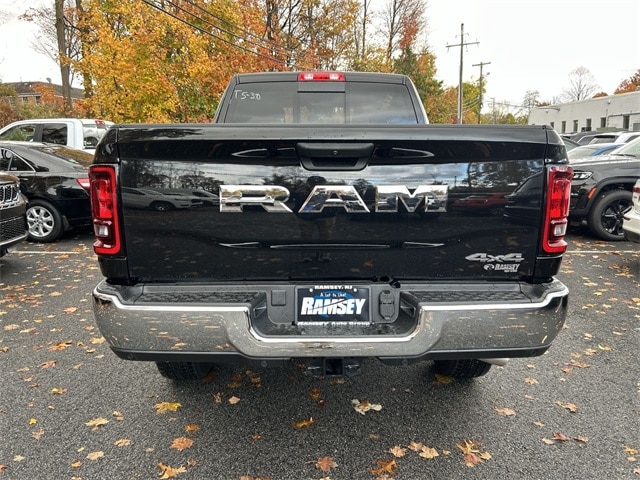 2025 RAM 2500 Tradesman - Photo 7
