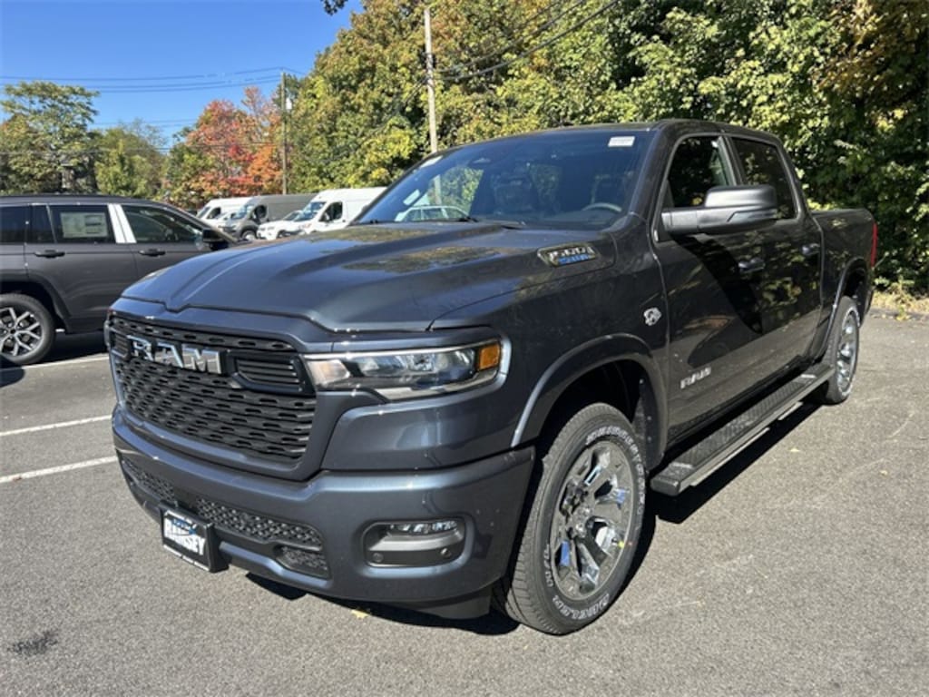 New 2026 Ram 1500 BIG HORN CREW CAB 4X4 5'7 BOX Pickup