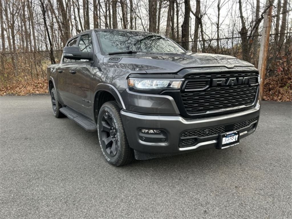 New 2026 Ram 1500 BIG HORN CREW CAB 4X4 5'7 BOX Pickup