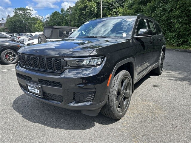 2025 Jeep Grand Cherokee Altitude X photo 4