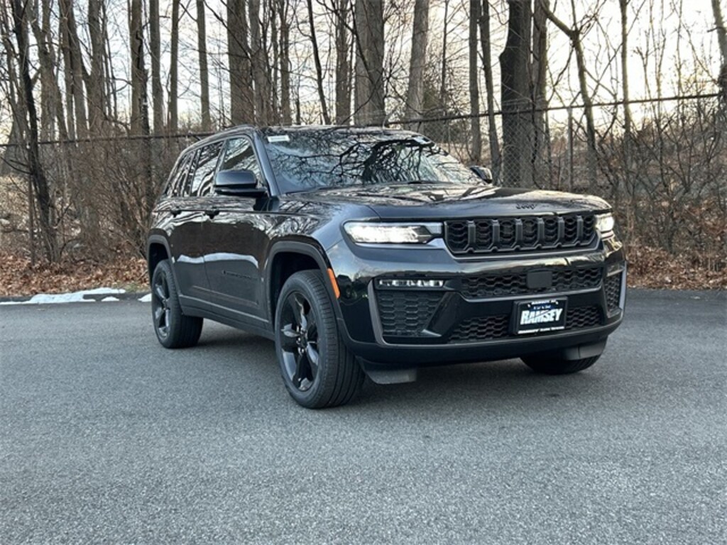 New 2026 Jeep Grand Cherokee LIMITED 4X4 Sport Utility