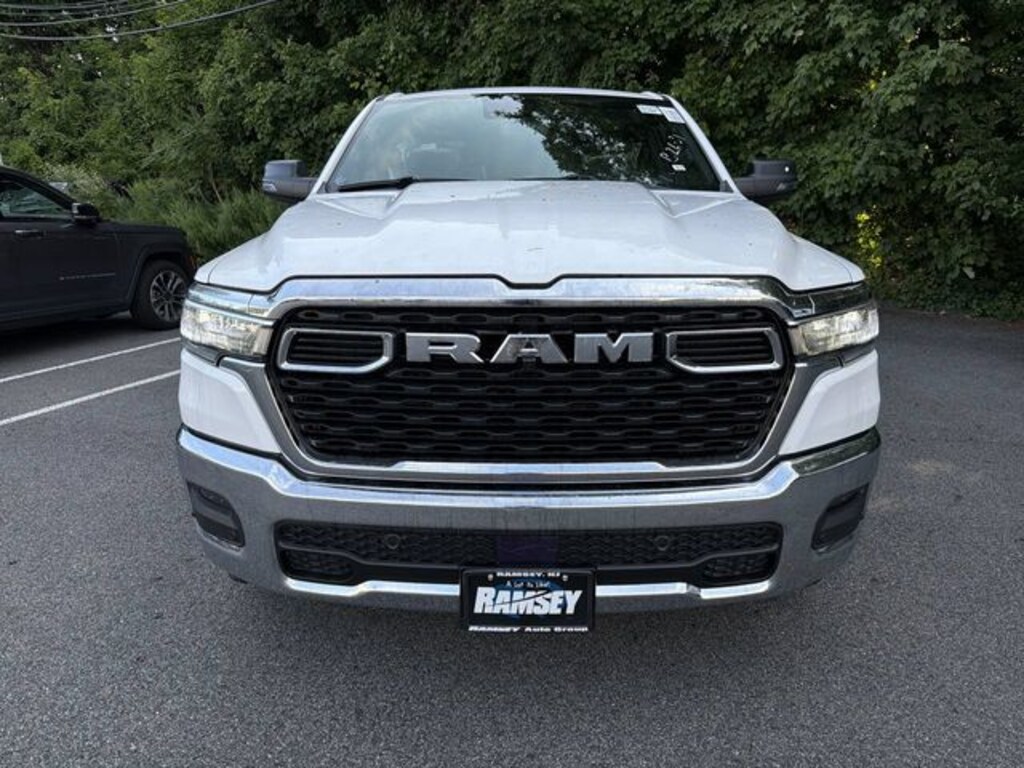 New 2026 Ram 1500 BIG HORN CREW CAB 4X4 5'7 BOX Pickup