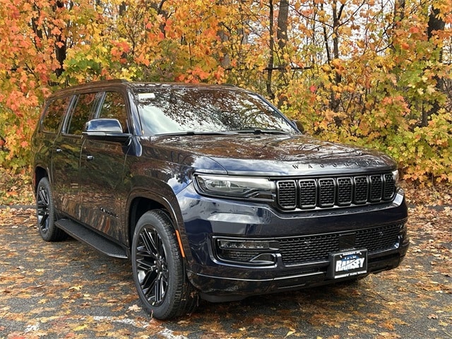 2025 Jeep Wagoneer L Series II's photo