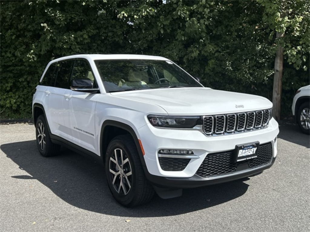 New 2025 Jeep Grand Cherokee LIMITED 4X4 Sport Utility