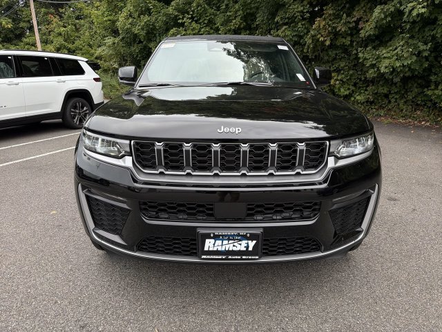 New 2027 Jeep Grand Cherokee LIMITED 4X4 Sport Utility