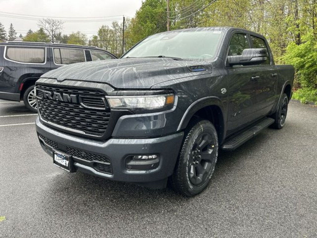 New 2026 Ram 1500 BIG HORN CREW CAB 4X4 5'7 BOX Pickup